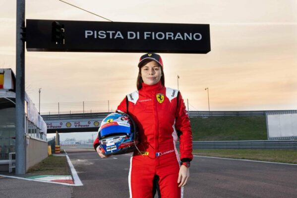 Lilou Wadoux première femme pilote Ferrari Factory GT