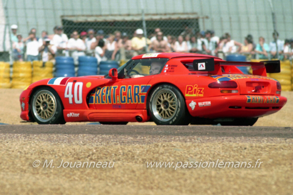 Dodge Viper RT/10 #1B3BR65E2NV100098 René Arnoux Justin Bell Bertrand Balas 24 Heures du Mans 1994.