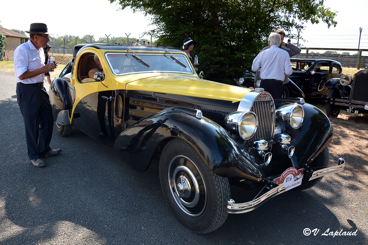 Bugatti 57 Atalante 1938 Philippe Salvan Sport et Collection 2023 au Vigeant.