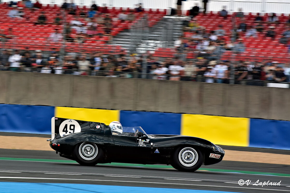 Andy Wallace Jaguar type-D #XKD 505 plateau 3 Le Mans Classic 2023