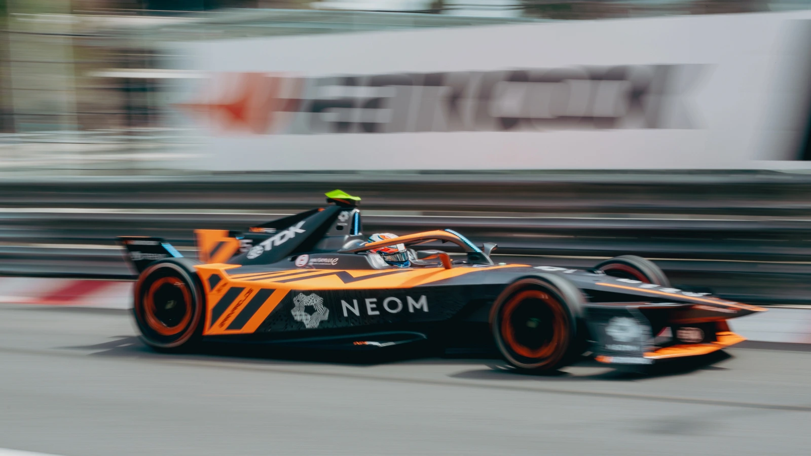 NEOM McLaren Formula E 2025
