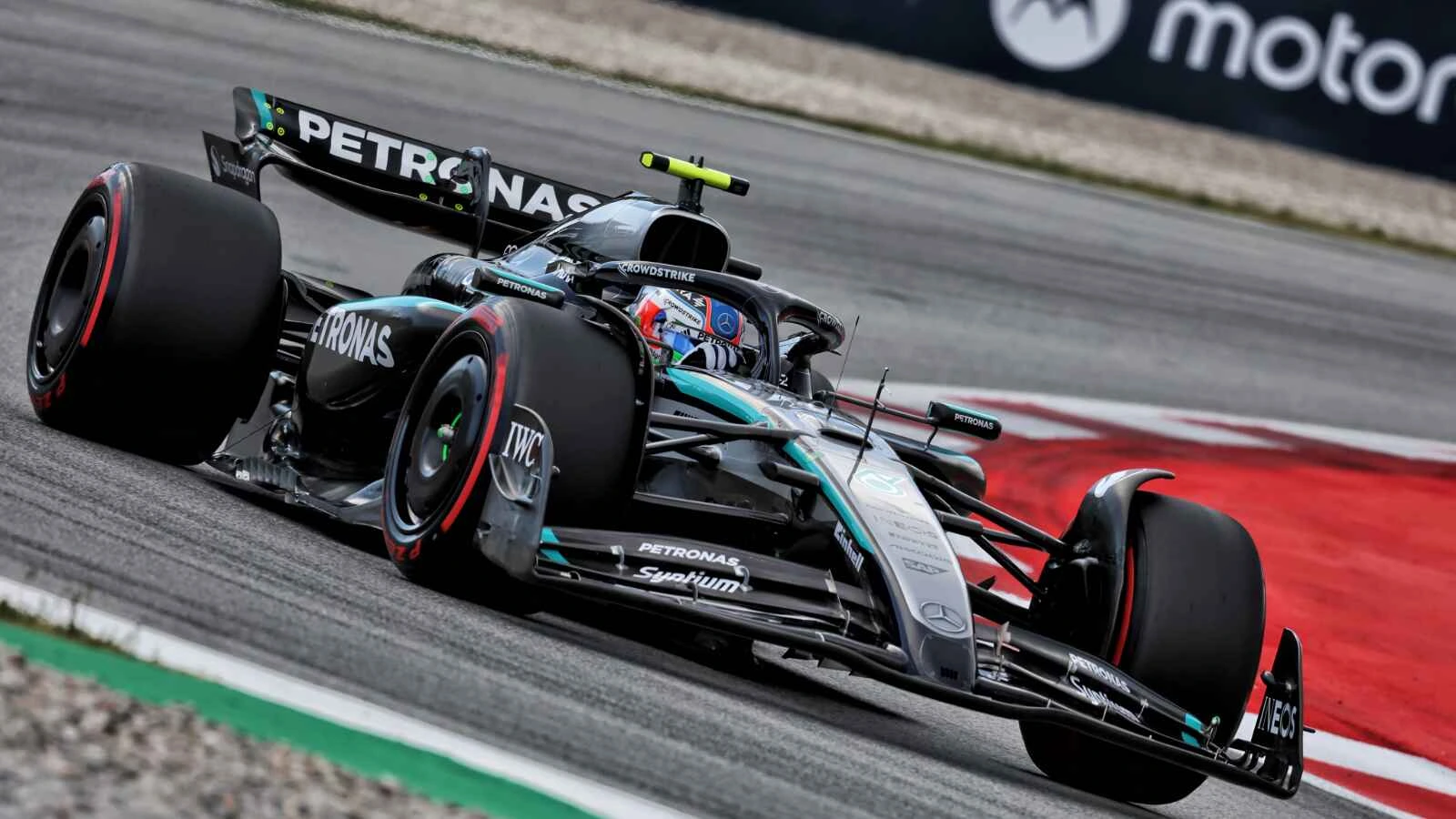 Mercedes’ Kimi Antonelli qualified in sixth place for the Spanish GP before retiring from the race