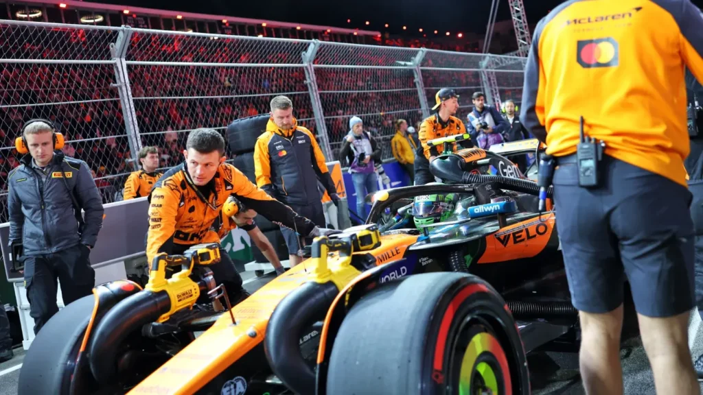 Les deux pilotes McLaren ont été disqualifiés à Las Vegas