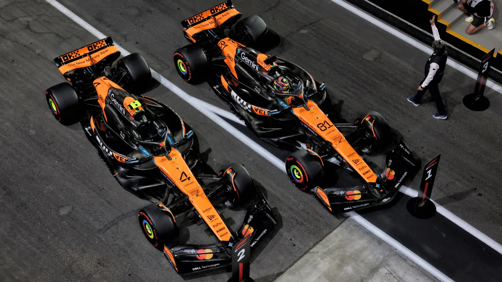 There is barely a cigaratte paper between both McLaren drivers at the Qatar GP