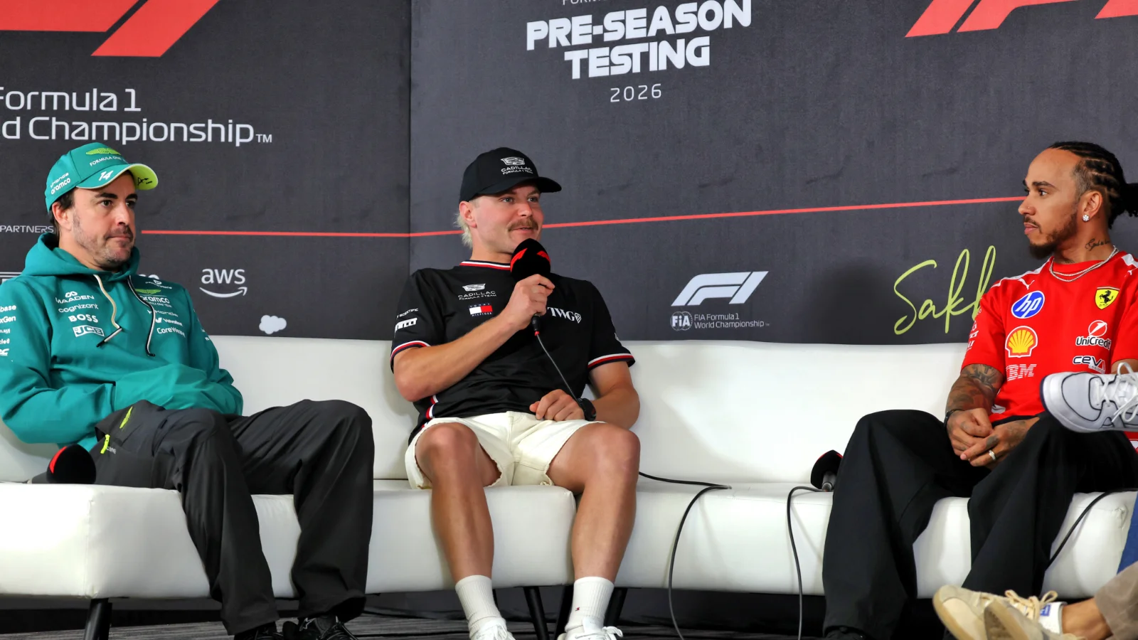 F1 veterans have called for calm over fears of danger through potential race start issues with the new hybrid challengers