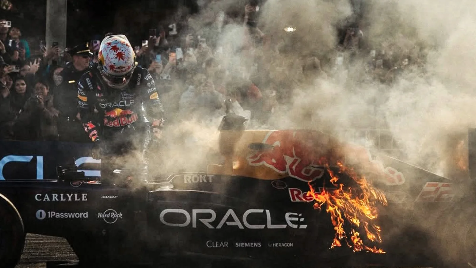 Yuki Tsunoda escapes his burning Red Bull. Image via @Leonczik
