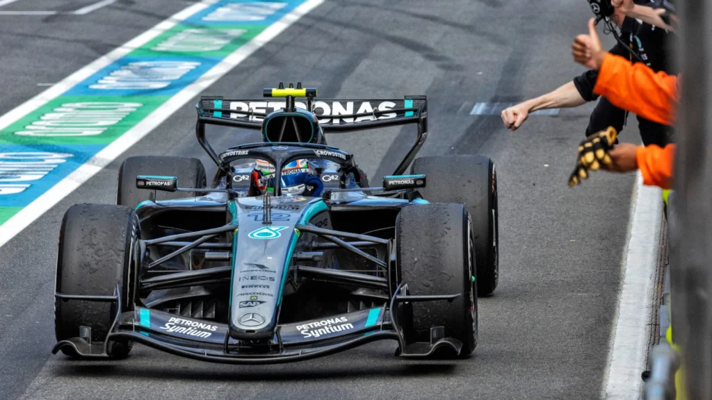 La reprise a vu Kimi Antonelli terminer deuxième derrière son coéquipier George Russell, égalant son meilleur résultat en F1.