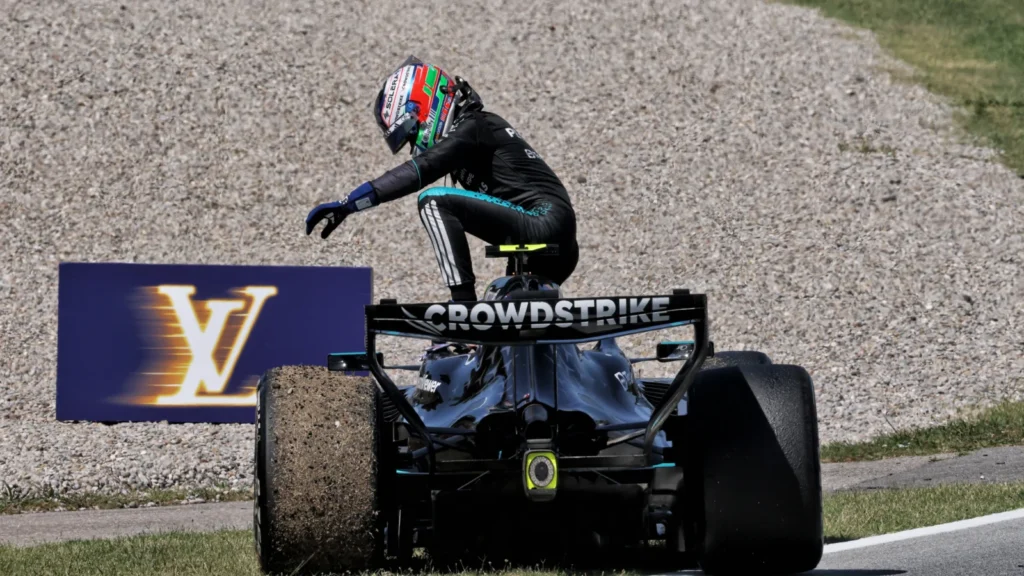 Après avoir dépassé George Russell pour la deuxième place, la course de Kimi Antonelli était terminée