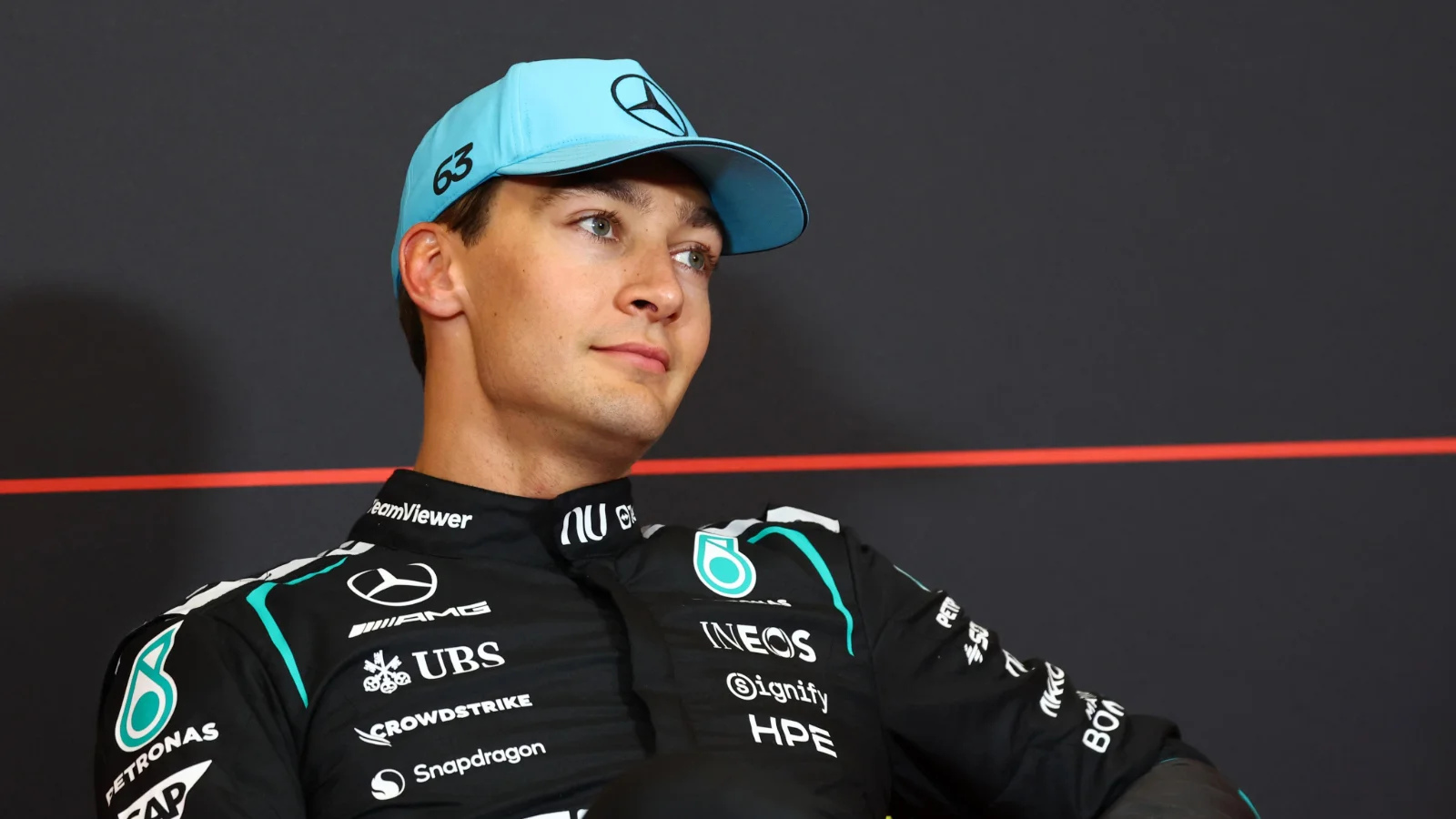 George Russell managed to measure his speed to keep his pole position
