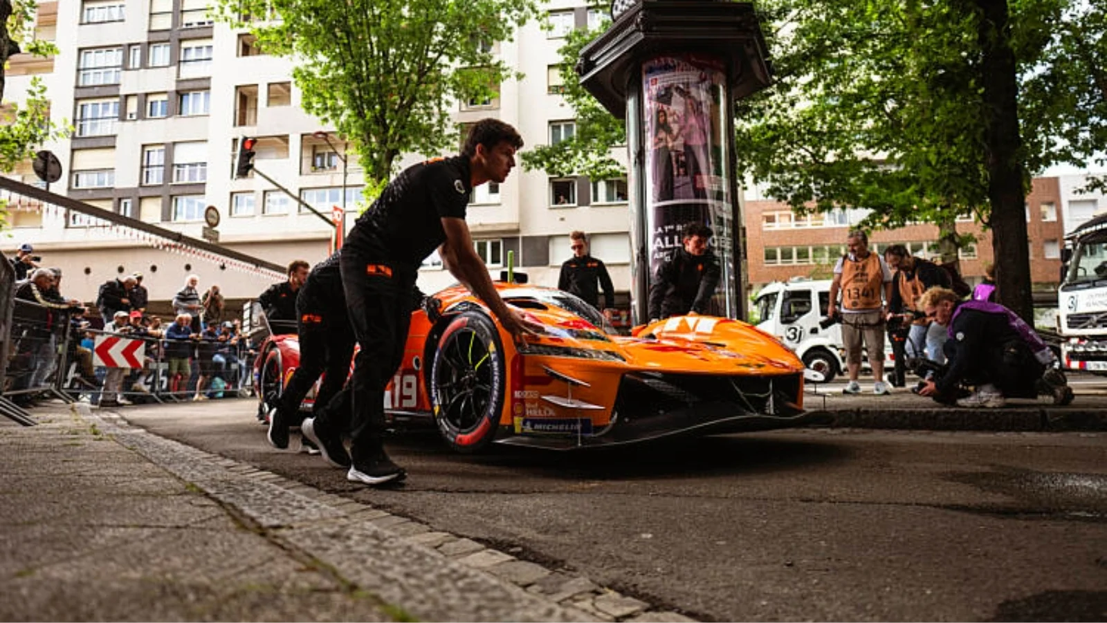 Genesis GMR-001, detail, Genesis Magma Racing during Le Pesage of the 24 Hours of Le Mans 2026, 3rd round of the 2026 FIA World Endurance Championship, from June 5 to 6, 2026 on the Place de la République in Le Mans, France - Photo Charly López / DPPI