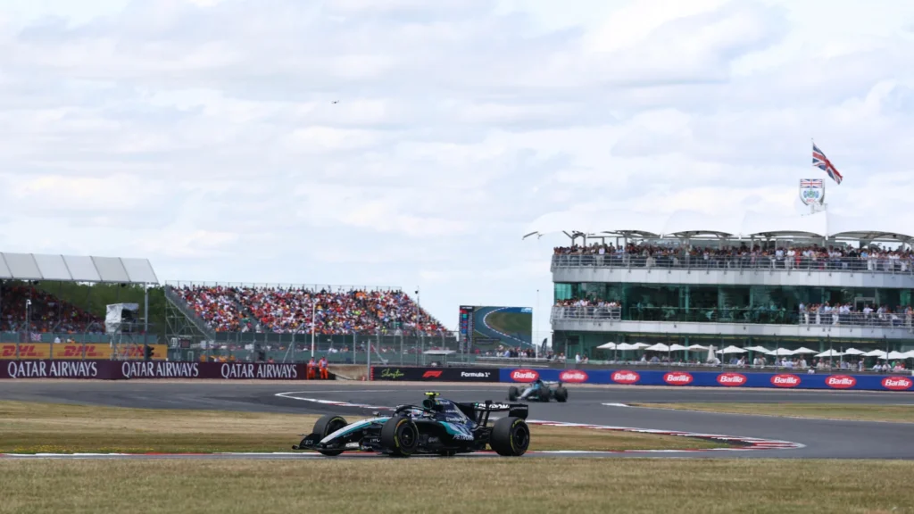 Kimi Antonelli a eu un problème de voiture dramatique vers la fin de la course, ce qui lui a coûté du terrain dans la course au titre.