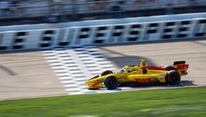 Alex Palou n&rsquo;est « pas du tout confiant » dans le choix des pneus qui mènerait à la victoire en IndyCar