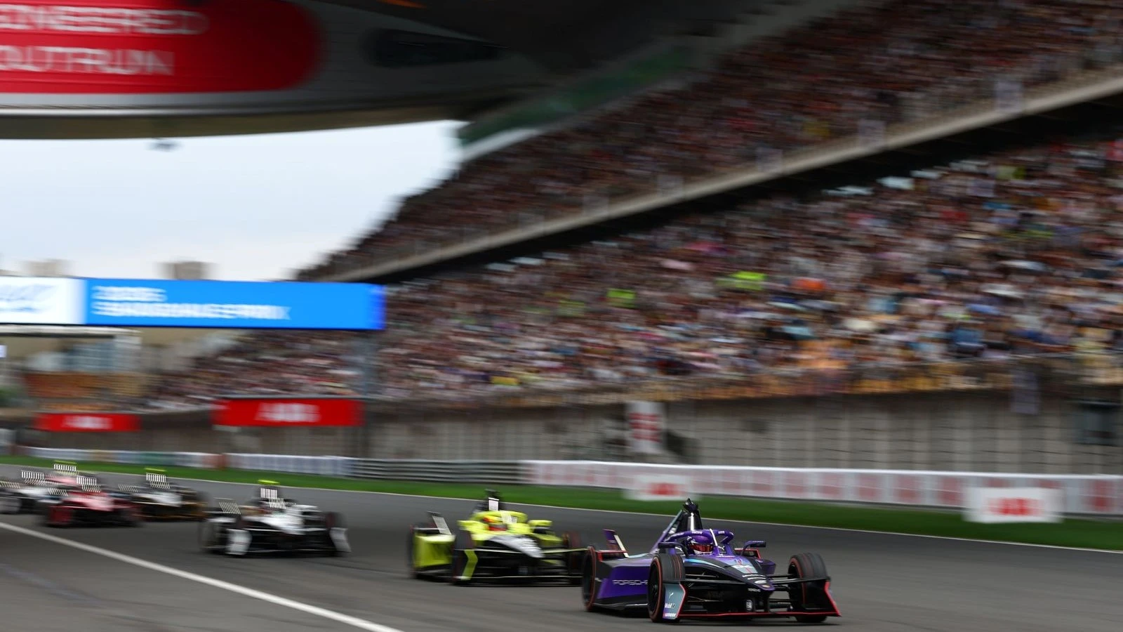 We weather dominated the second race of the Shanghai E-Prix