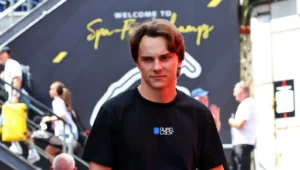 Oscar Piastri répond en un mot aux rumeurs sur Max Verstappen/McLaren