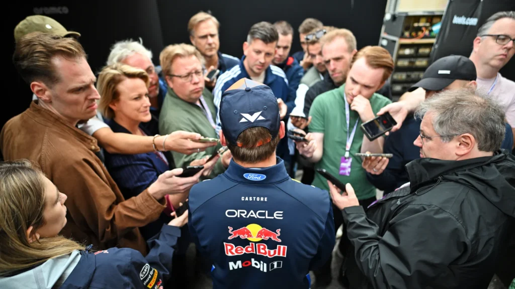 Max Verstappen est toujours au centre de l'attention