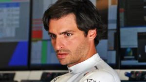 Carlos Sainz prend une décision cruciale en matière de carrière en F1 au milieu d’un dilemme de carrière – rapports