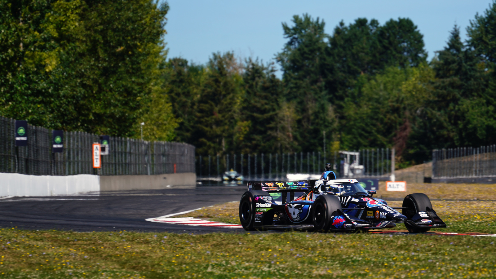 Drivers stormed around the 1.97-mile circuit to set the grid. Photo: Kevin Dejewski
