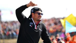 Sergio Perez révèle une mission de chasse de têtes en F1 au milieu de « l&rsquo;appétit de Cadillac »