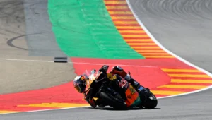 Pedro Acosta révèle ce qui a empêché son « intention d&rsquo;attraper » Marc Márquez lors de la confrontation MotoGP d&rsquo;Aragon