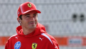 Charles Leclerc fait l&rsquo;éloge de la stratégie de mise à niveau « agressive » de Ferrari