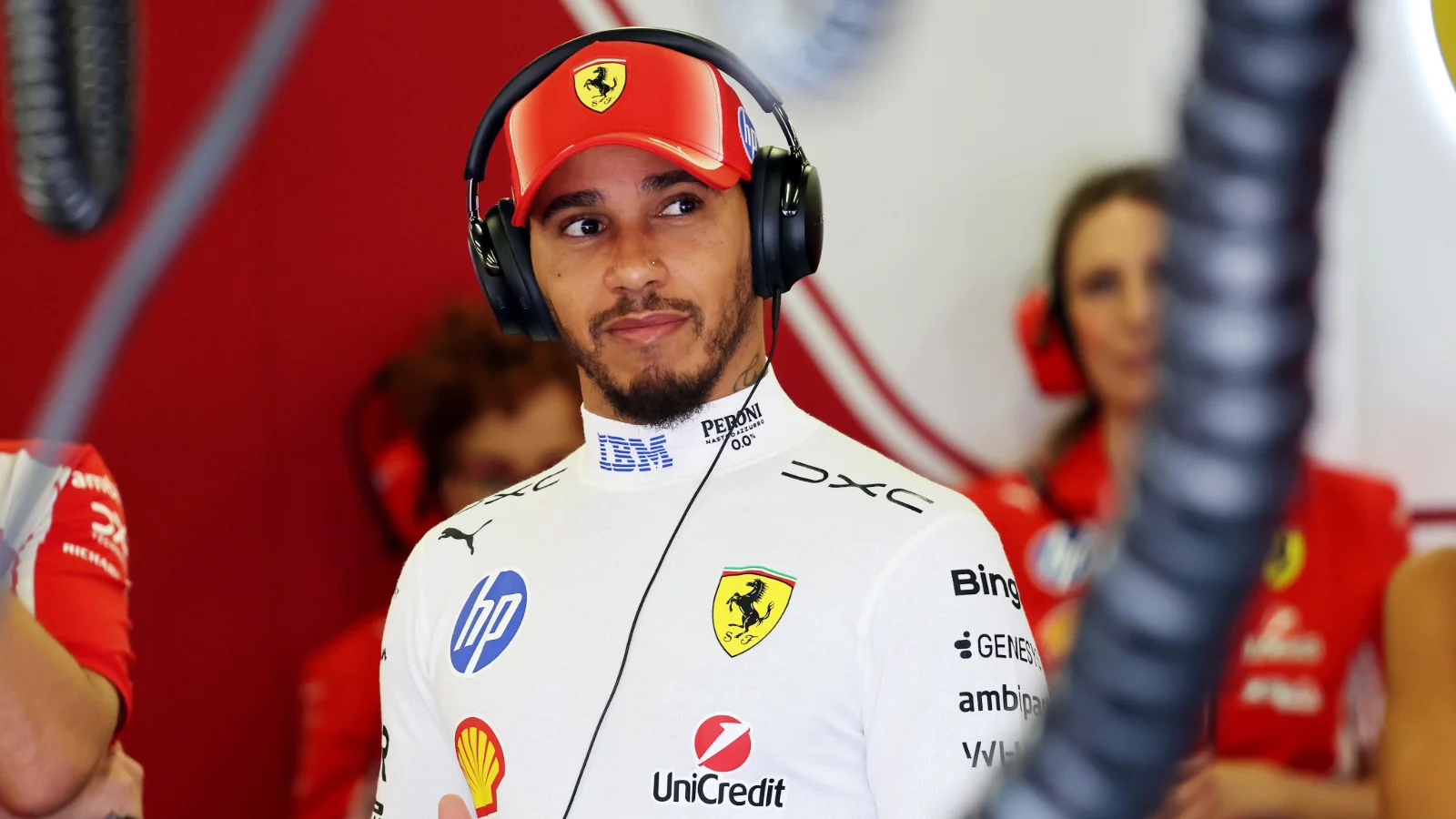 Lewis Hamilton baffled by vital Ferrari issue amid underwhelming Baku showing