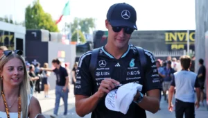 George Russell rivalisera avec Lando Norris avec « GRANDstand » pour Silverstone 2027