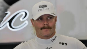 Valtteri Bottas révèle une initiative caritative de photos nues pour le GP d&rsquo;Azerbaïdjan de F1