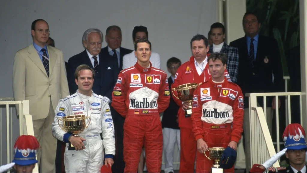 Barrichello a remporté un premier podium émouvant pour Stewart lors de sa cinquième course de F1 seulement