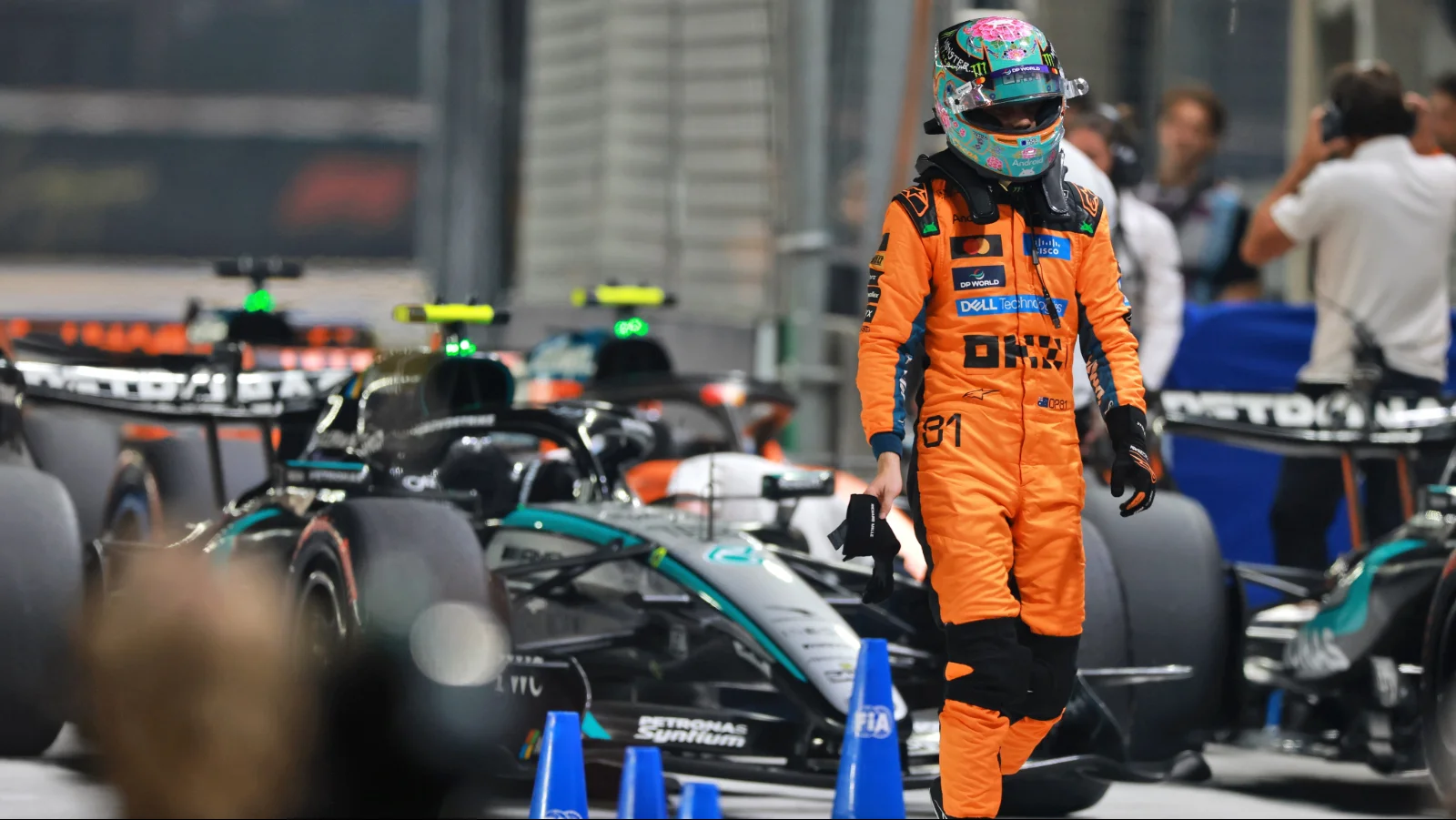 Oscar Piastri reveals how puncture gave bright end to ‘lonely’ Singapore GP