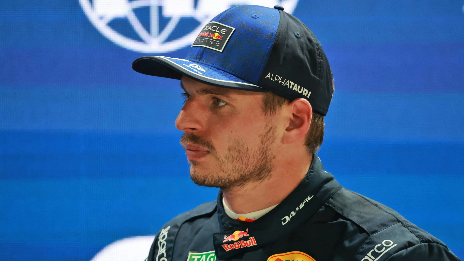 Max Verstappen (NLD) Red Bull Racing in Sprint qualifying parc ferme. 09.10.2026. Formula 1 World Championship, Rd 17, Singapore Grand Prix, Marina Bay Street Circuit, Singapore, Practice and Sprint Qualifying.