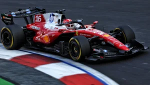 Lewis Hamilton s&rsquo;arrête avec une panne de courant alors que Charles Leclerc domine le chaotique F1 Mexico GP FP2