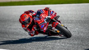 Marc Marquez en tête des temps lors des premiers essais du MotoGP japonais