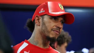 Martin Brundle rend son verdict sur l&rsquo;appel au stand « bizarre » de Lewis Hamilton à Singapour