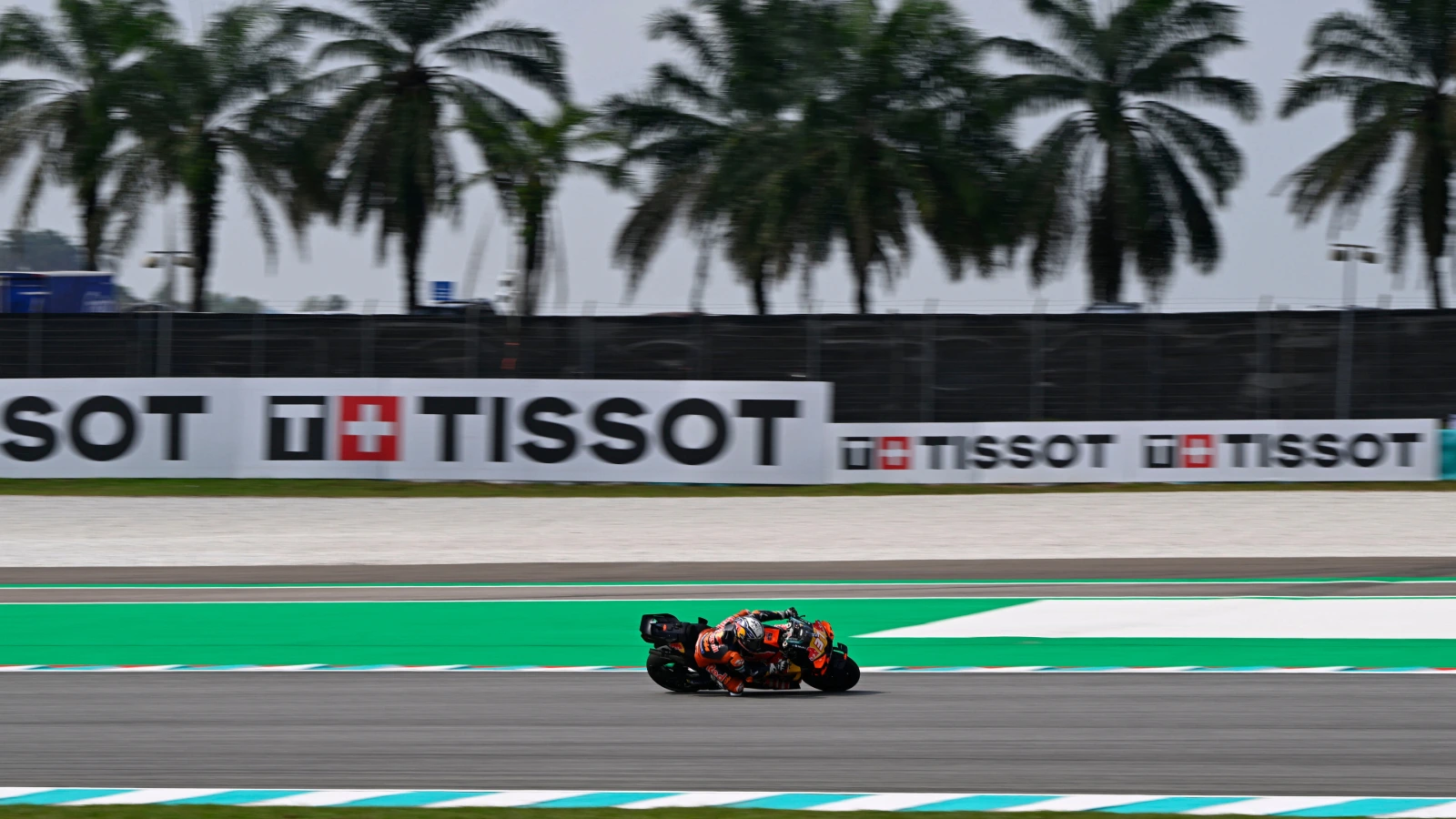 Pedro Acosta claims victory in dramatic Malaysian MotoGP sprint
